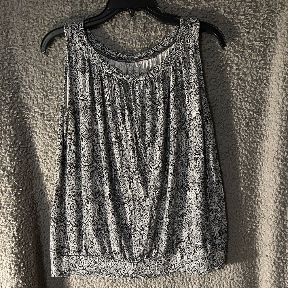 LOFT Black and White Paisley Tank Top